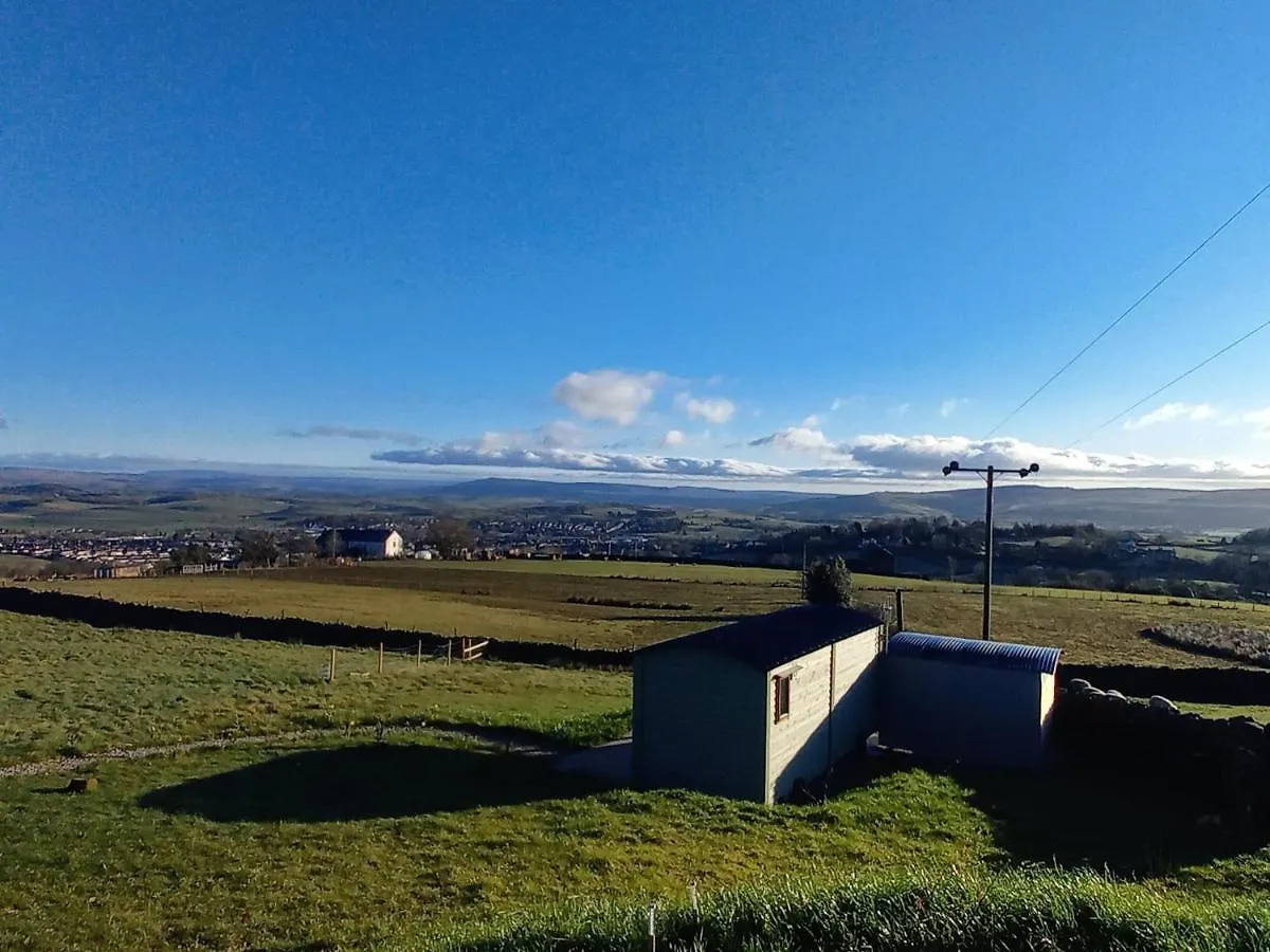 The Journeyman Luxury Shepherds Hut Barnoldswick 0*,  United Kingdom